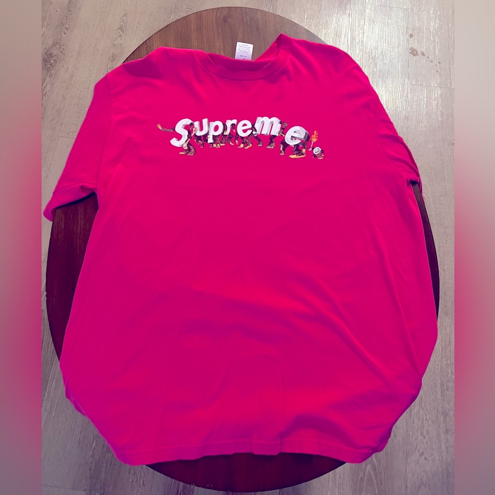 Supreme Tee
